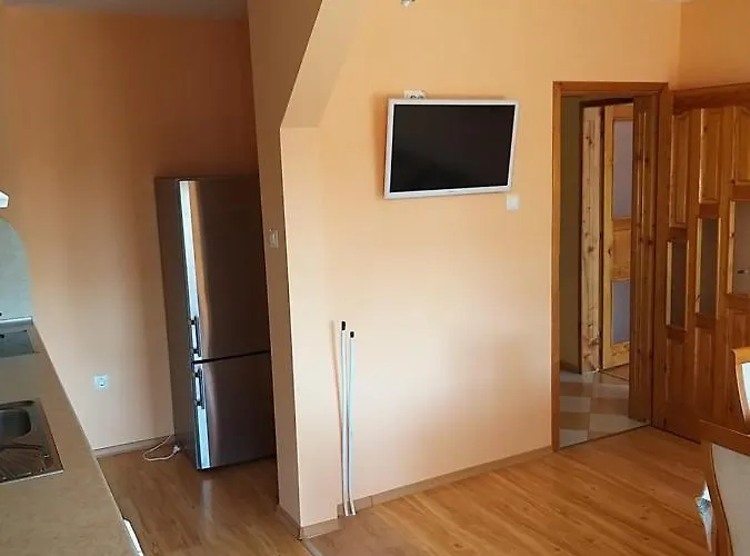 гр.бургас кв.сарафово * ブルガス