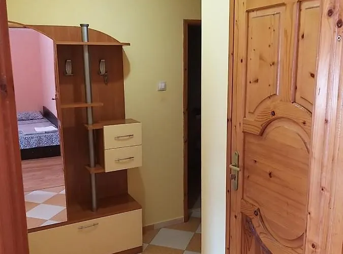 شقة гр.бургас кв.сарафово *